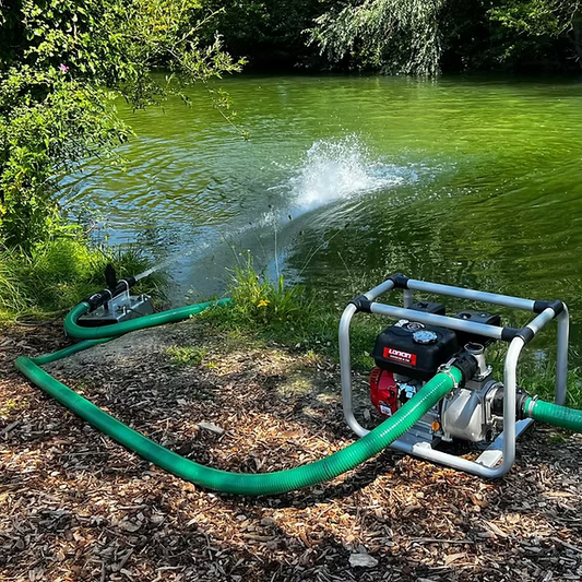 Seceta in gradina? Cum alegi corect intre o motopompa si o pompa submersibila pentru irigatii