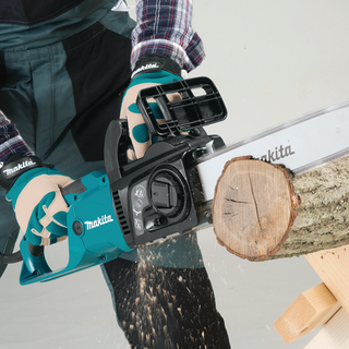 Imagine produs: Fierastrau electric (drujba) Makita, UC4051A, 2000 W, 40 cm - Disponibil pe Plantazia.ro