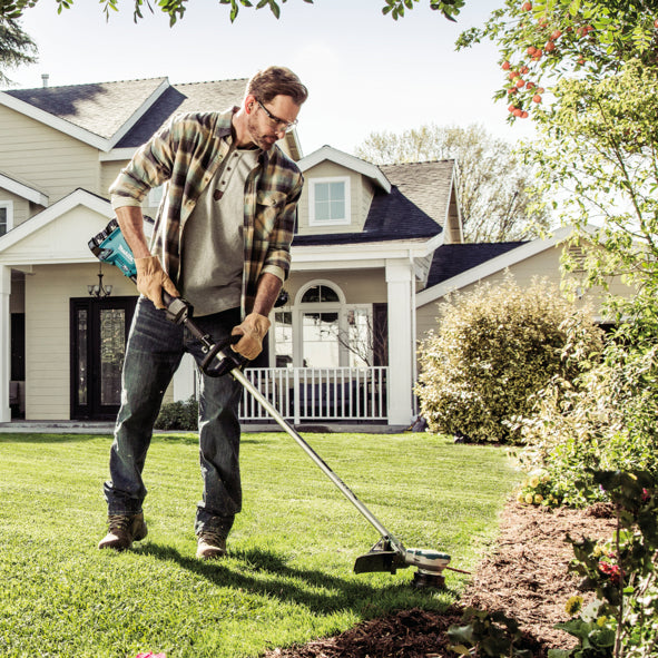 Imagine produs: Motocoasa Makita 18Vx2 DUR368L cu 2 acumulatori si statie de incarcare - Disponibil pe Plantazia.ro