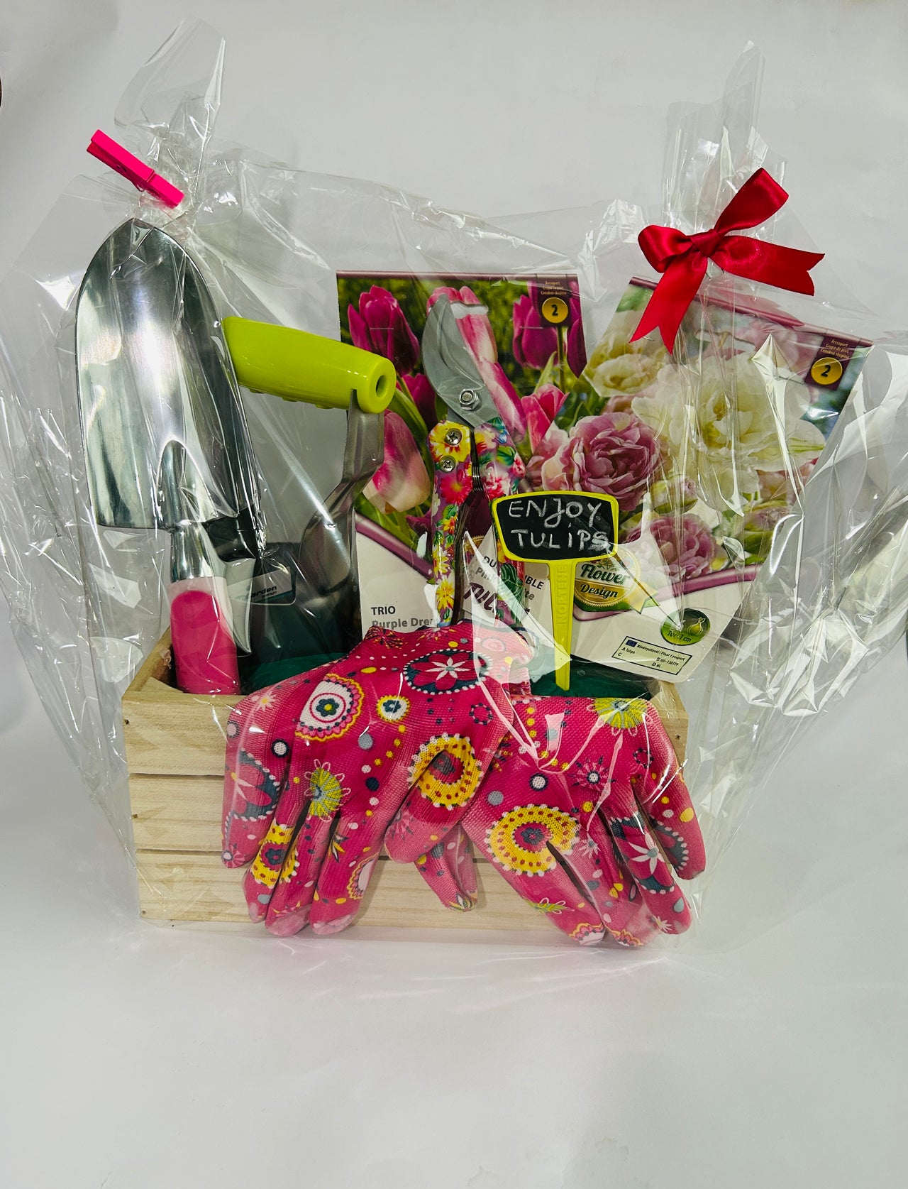 Enjoy Tulips - Cadou Verde pentru Gradinarit cu Stil si Culoare